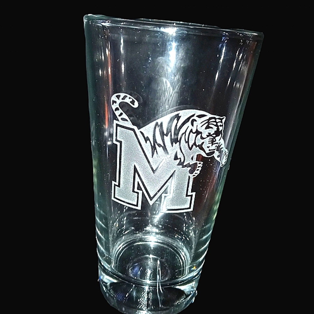 Memphis Tigers Deep Etched Double Old Fashioned 14 oz Glass